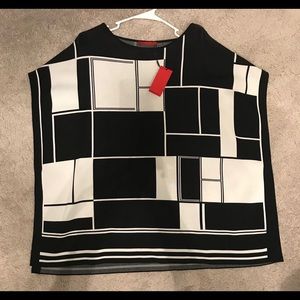 Brand New Carolina Herrera Knit Poncho Size Medium